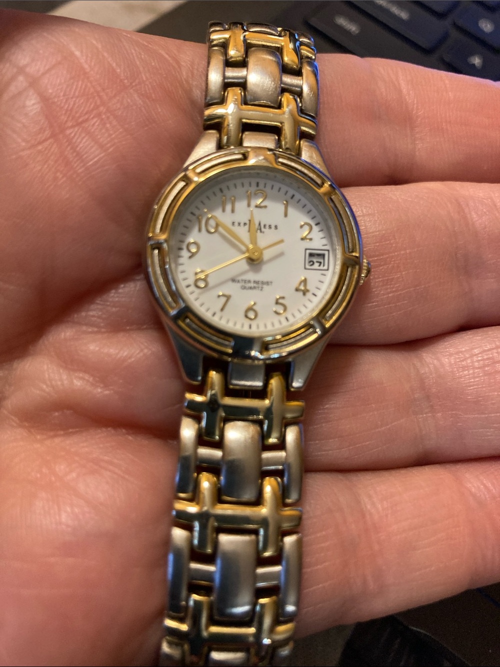 Two-Tone Gold & Silver Women's Quartz Watch with Date Runs Perfectly